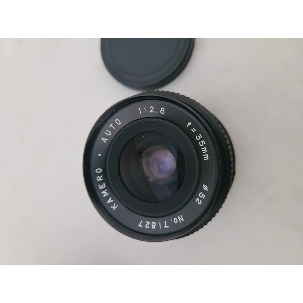 KAMERO Auto 35mm f28 Wide Angle lens with case No. 71827